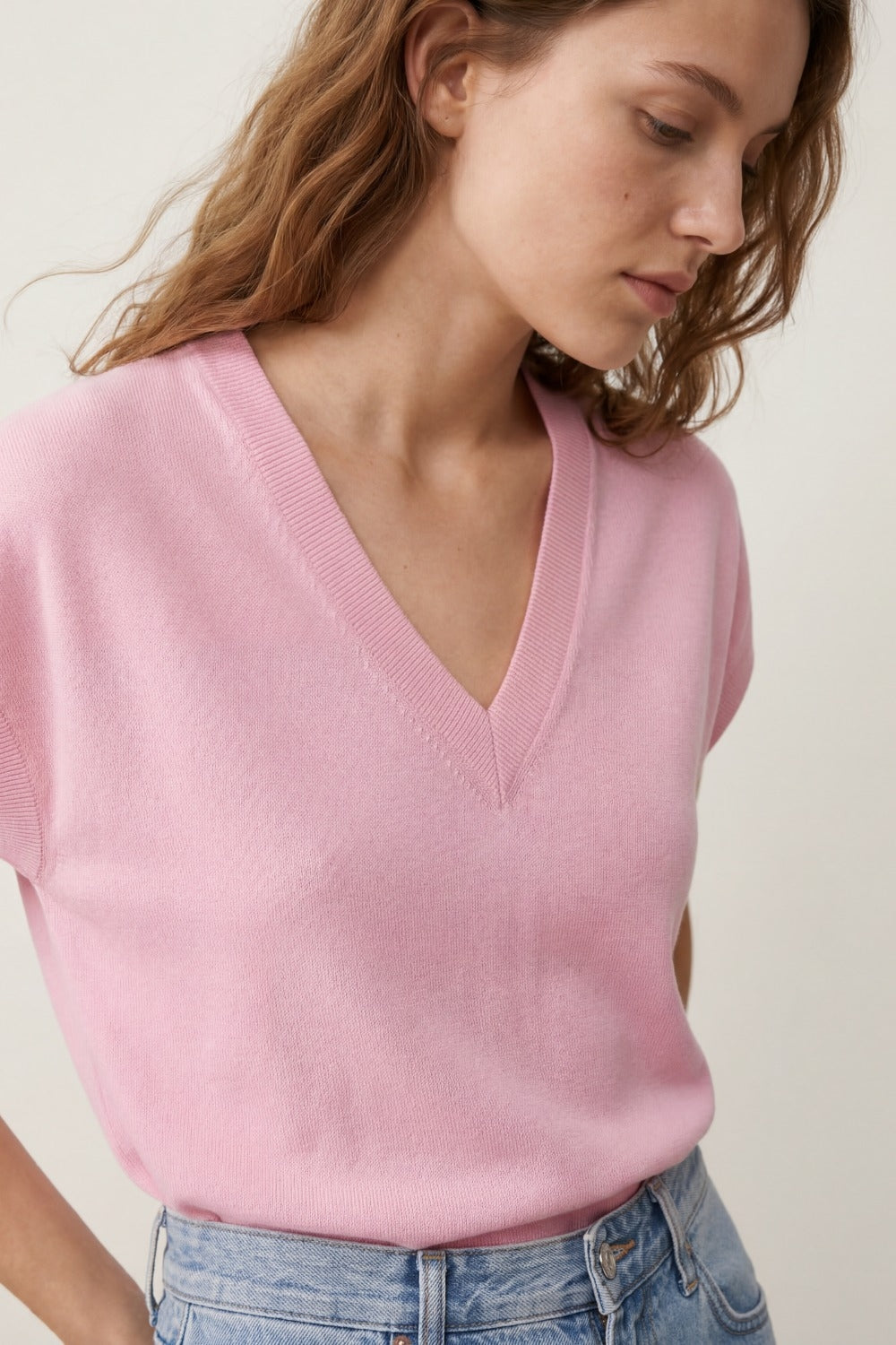 V-Neck fine Knit sweater with Ribbed Hem in pink color - Sweaters