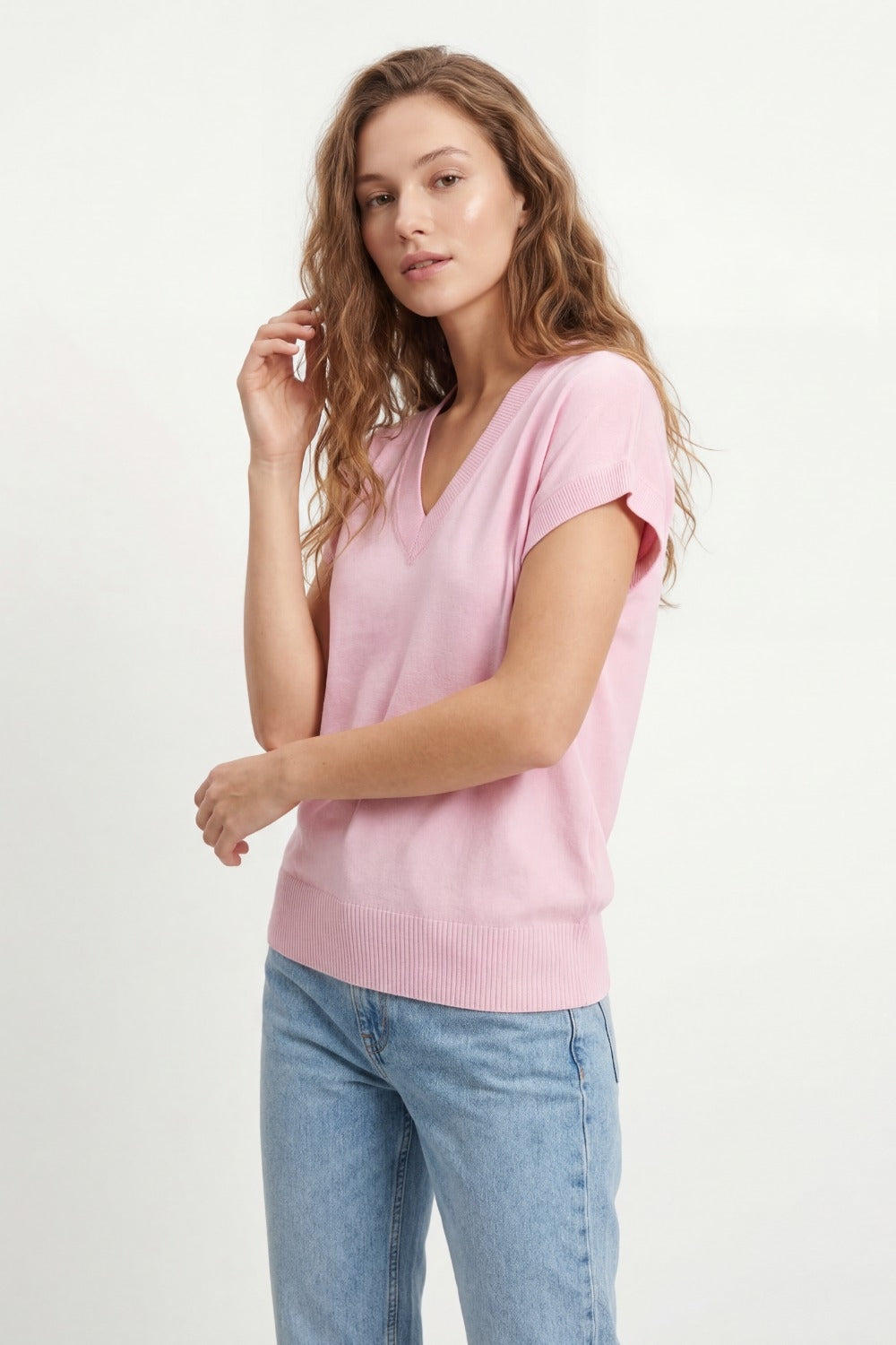 V-Neck fine Knit sweater with Ribbed Hem in pink color - Sweaters