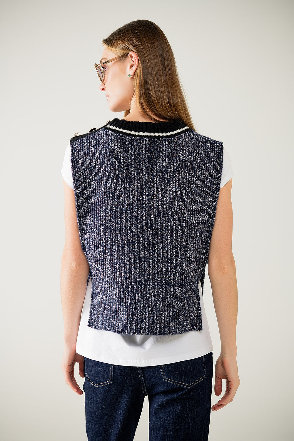 V-neck knitted vest with open side - Vests