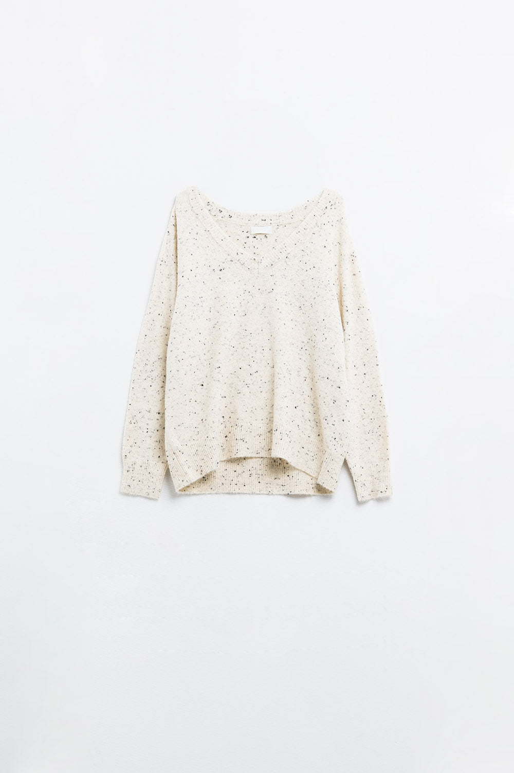 V-neck wide fit Speckled Sweater in Cream - Jumpers