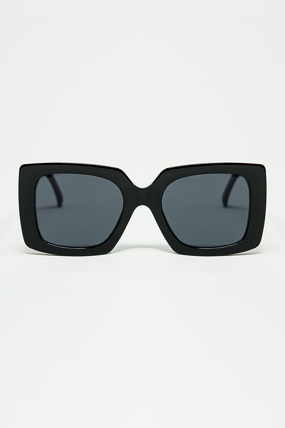 vintage silhouette sunglasses with a subtle angled cat-eye in black - Sunglasses