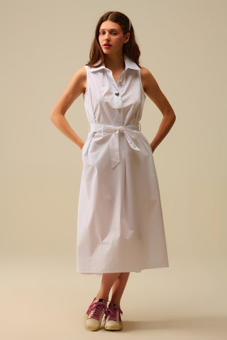 Robe midi en popeline blanche avec boutons argentés en forme de cœur