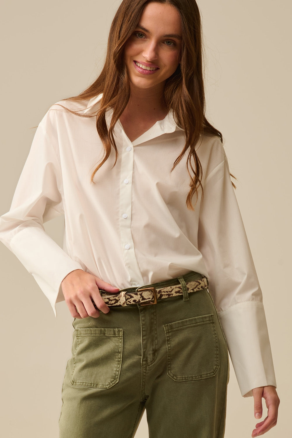 white poplin shirt with extra-wide cuffs - Shirts