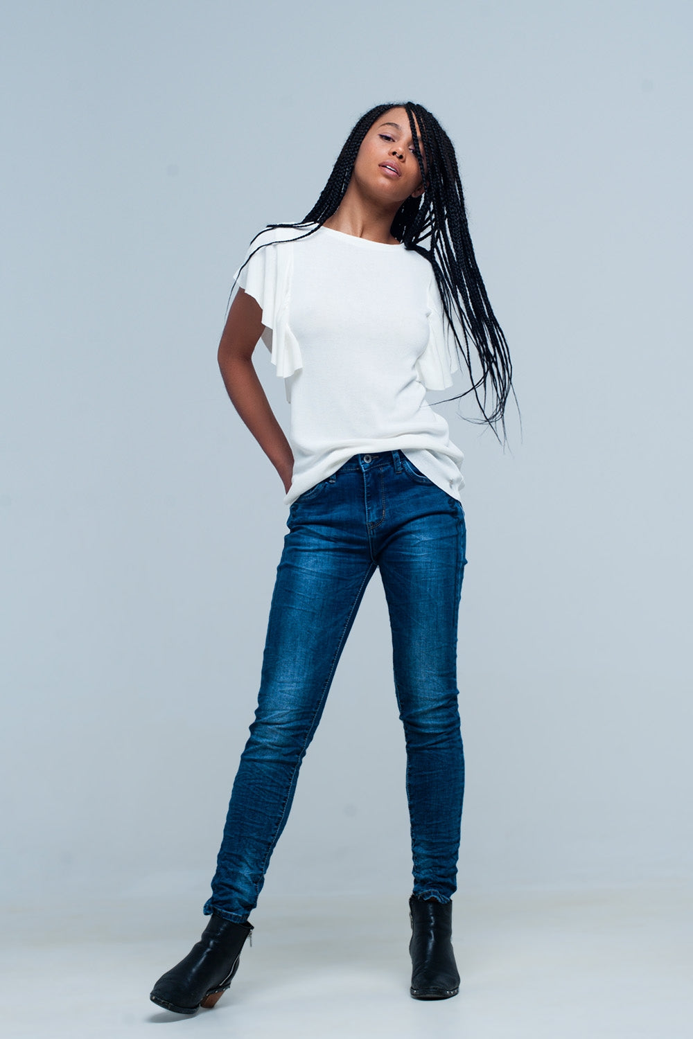 White sweater with ruffles - T-shirts