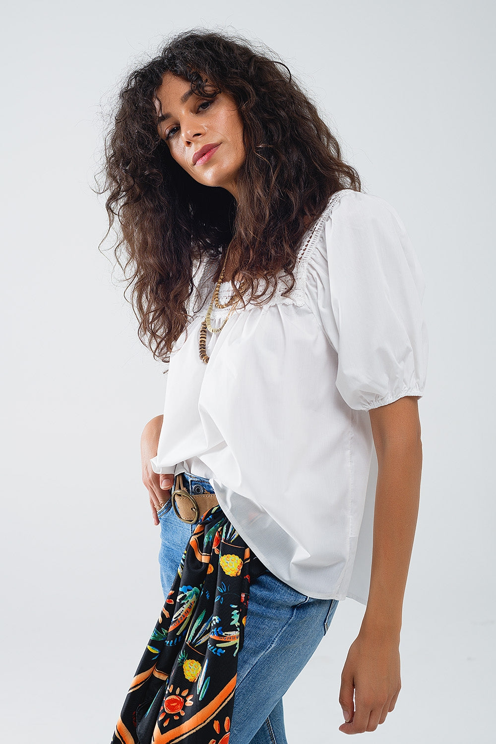 White Top With Square Neckline And Short Sleeves - Tops