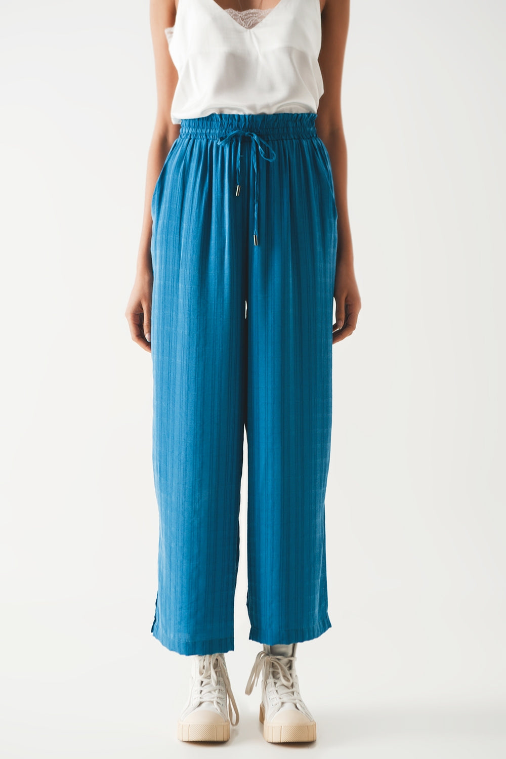 wide leg drawstring pants in blue - Trousers