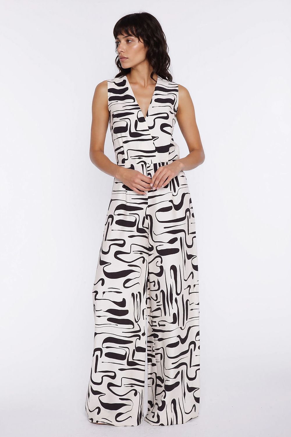 Nife Wide-Leg Jumpsuit with Stylish Abstract Print and Sleeveless Design