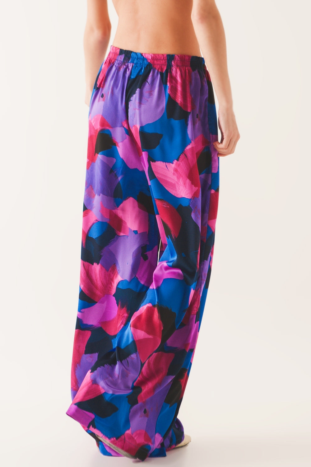 Wide leg pants in purple floral - Trousers