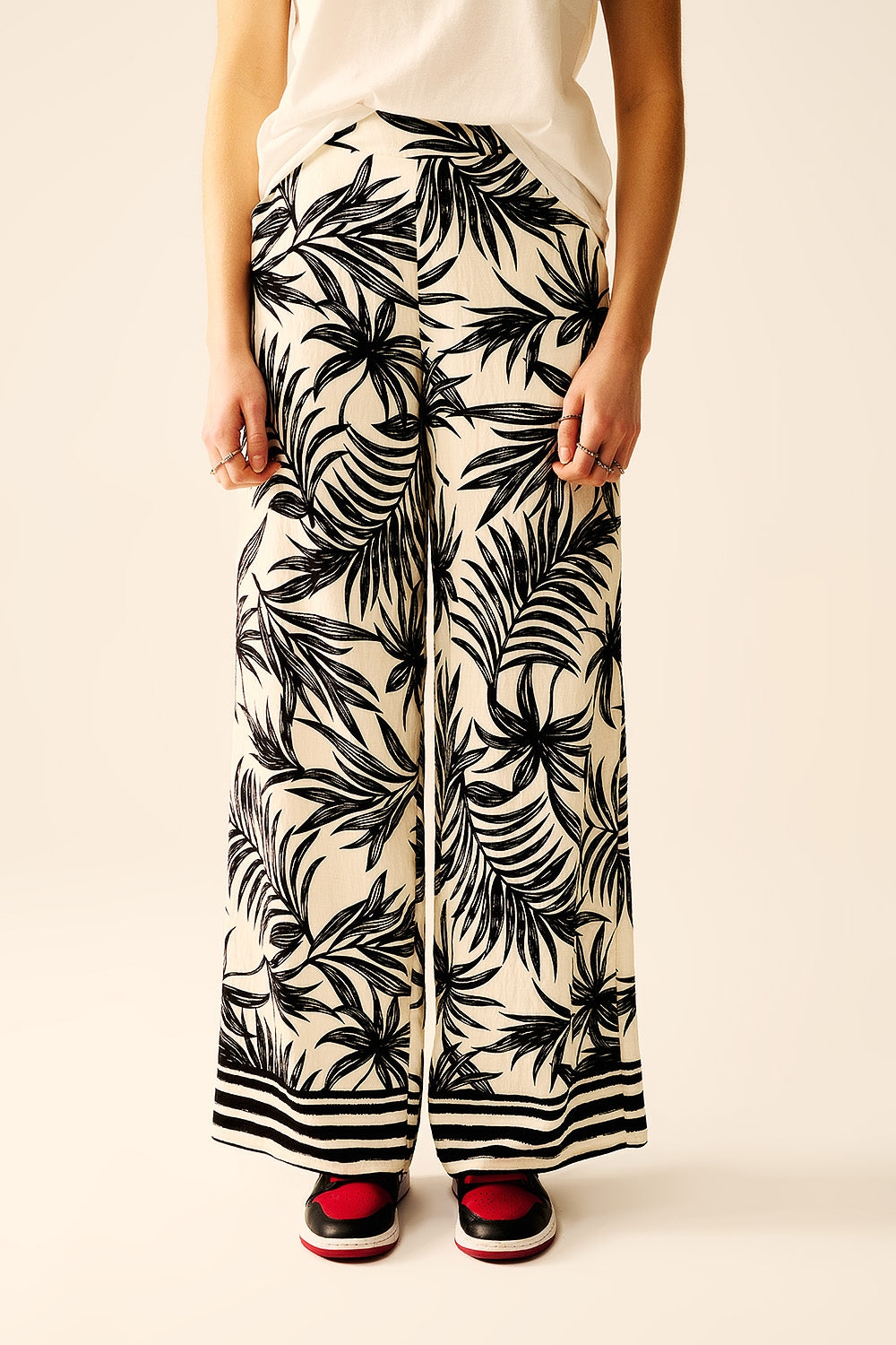 Wide Leg Pants In White With Floral Detail In Black - Trousers