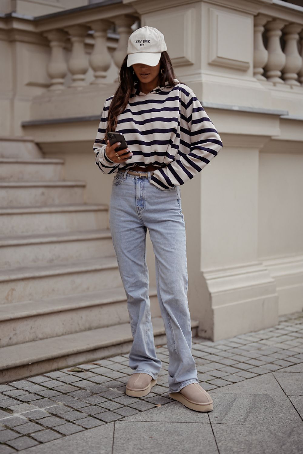 Women's Striped Sweatshirt for Stylish Comfort - Sweaters