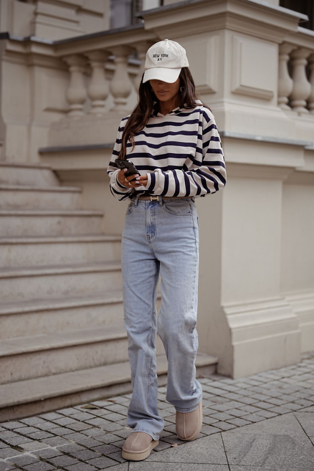 Women's Striped Sweatshirt for Stylish Comfort - Sweaters